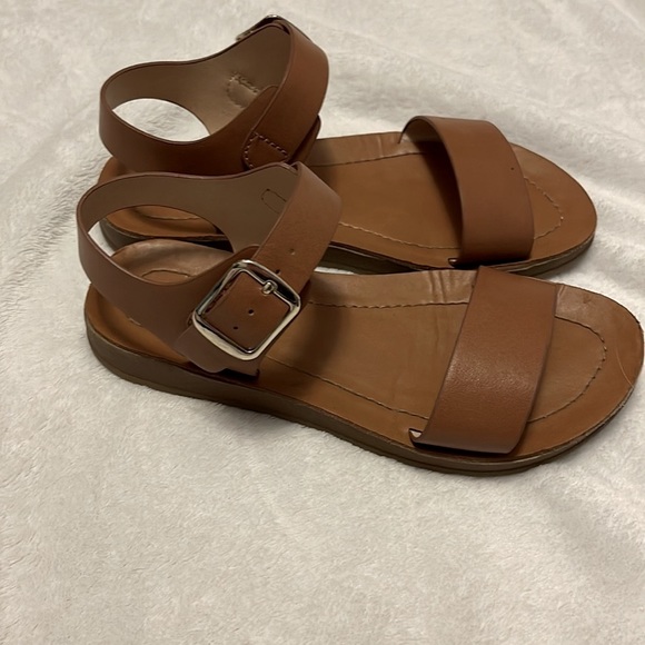 Cat and Jack Girls Ankle Strap Sandals - Picture 3 of 5